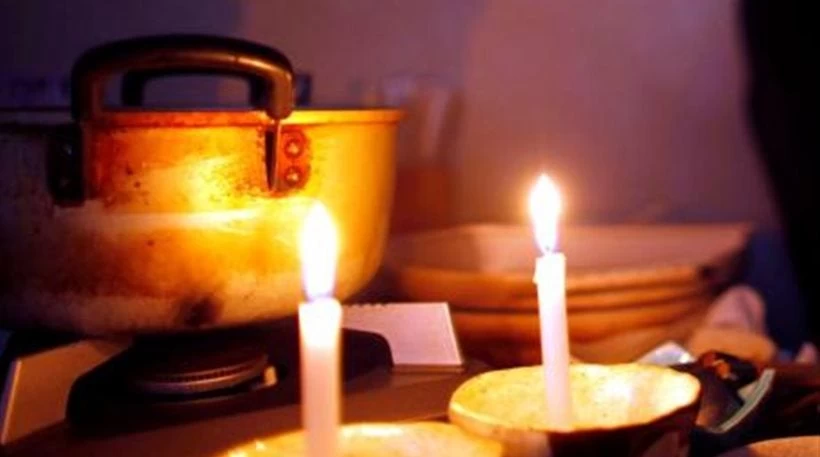 Προβλήματα στην ηλεκτροδότηση από την κακοκαιρία στην Αττική και σε όλη τη Νότια Ελλάδα! Εγκλωβισμοί πολιτών σε ασανσέρ